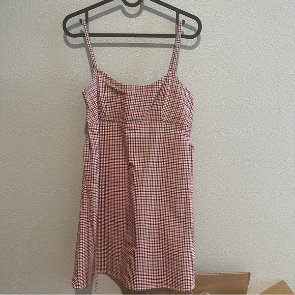 RARE Brandy Melville pink Colleen dress - Picture 2 of 4